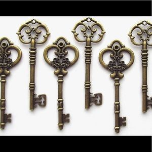 Antique Skeleton Rustic Keys